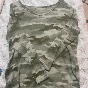 Long sleeve soft tee